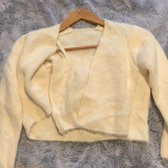 Gifts for Teens/Young Adults 🎁 ☁️2-Piece Cozy and stylish☁️ - Picture 5 of 5